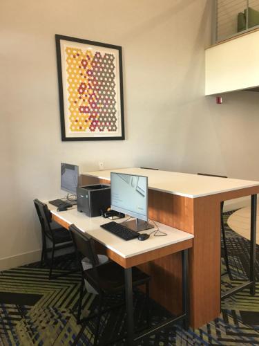 holiday inn express canton by ihg
