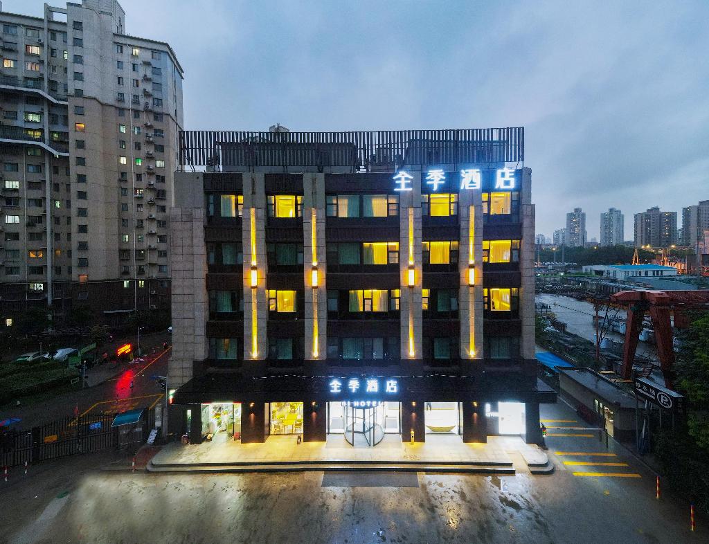 ji hotel sniec shanghai west gaoke road