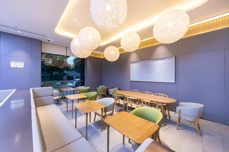 ji hotel sniec shanghai west gaoke road