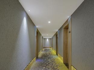 starway hotel nanjing binjiang development zone xintiandi