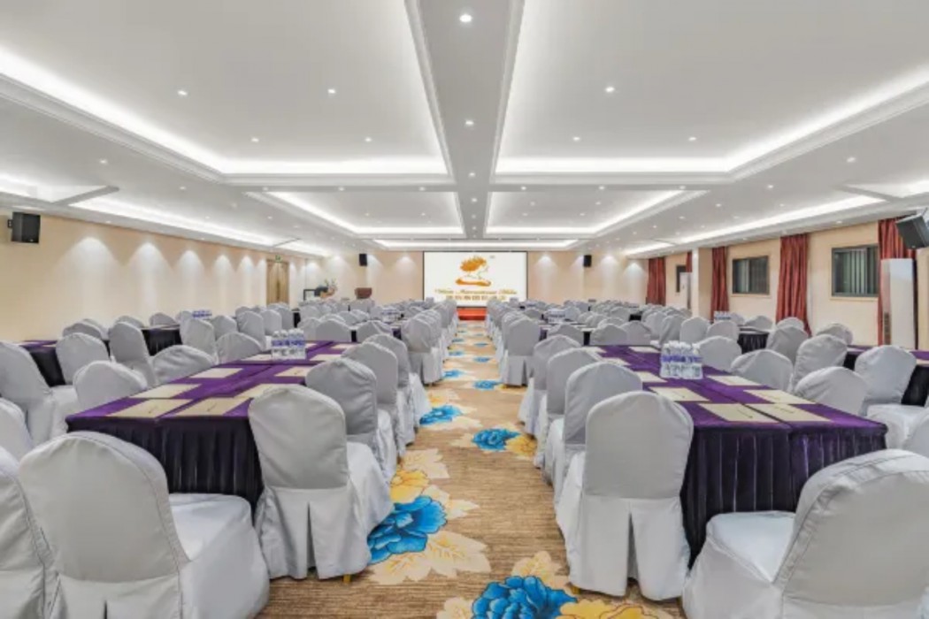 venus international hotel kunming baiyun road tongde square