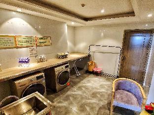 venus international hotel kunming baiyun road tongde square