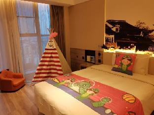 atour hotel kunshan yongda business plaza