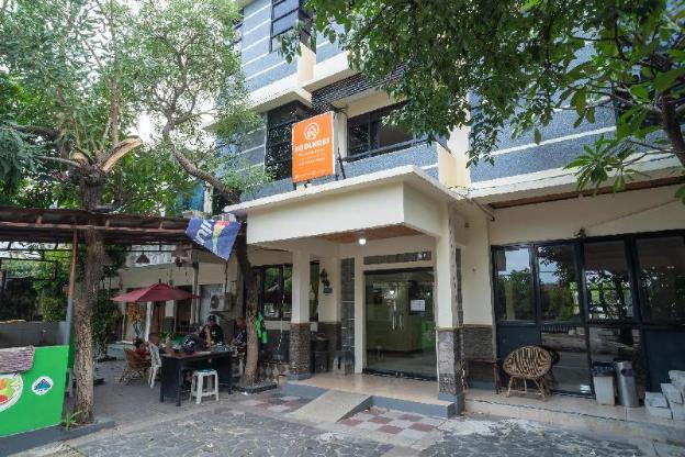 koolkost taman duta depok