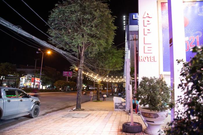 apple hotel