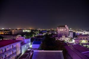 apple hotel