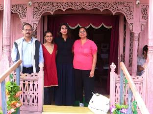 golden flower heritage houseboat