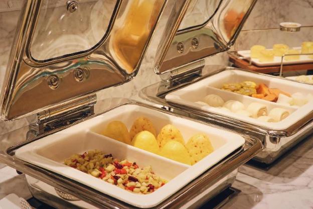 hanting premium hotel chengdu kuanzhai alley bran