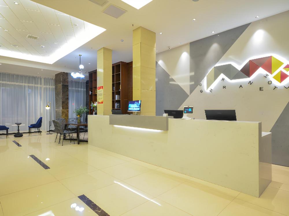borrman hotel jingzhou old town jingdong road