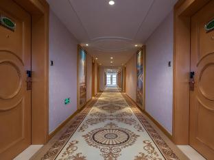 vienna hotel henan luoyang jiudu road wanda