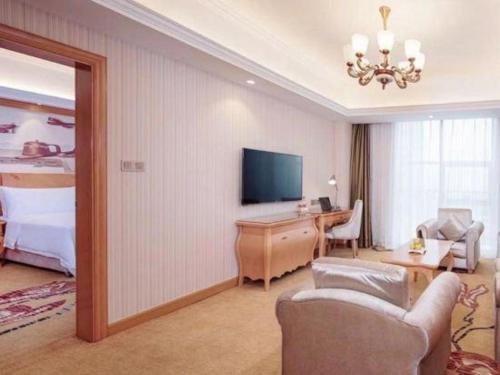 vienna hotel henan luoyang jiudu road wanda
