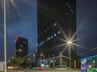 jtour inn nanning east railway station
