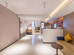jtour inn nanning east railway station
