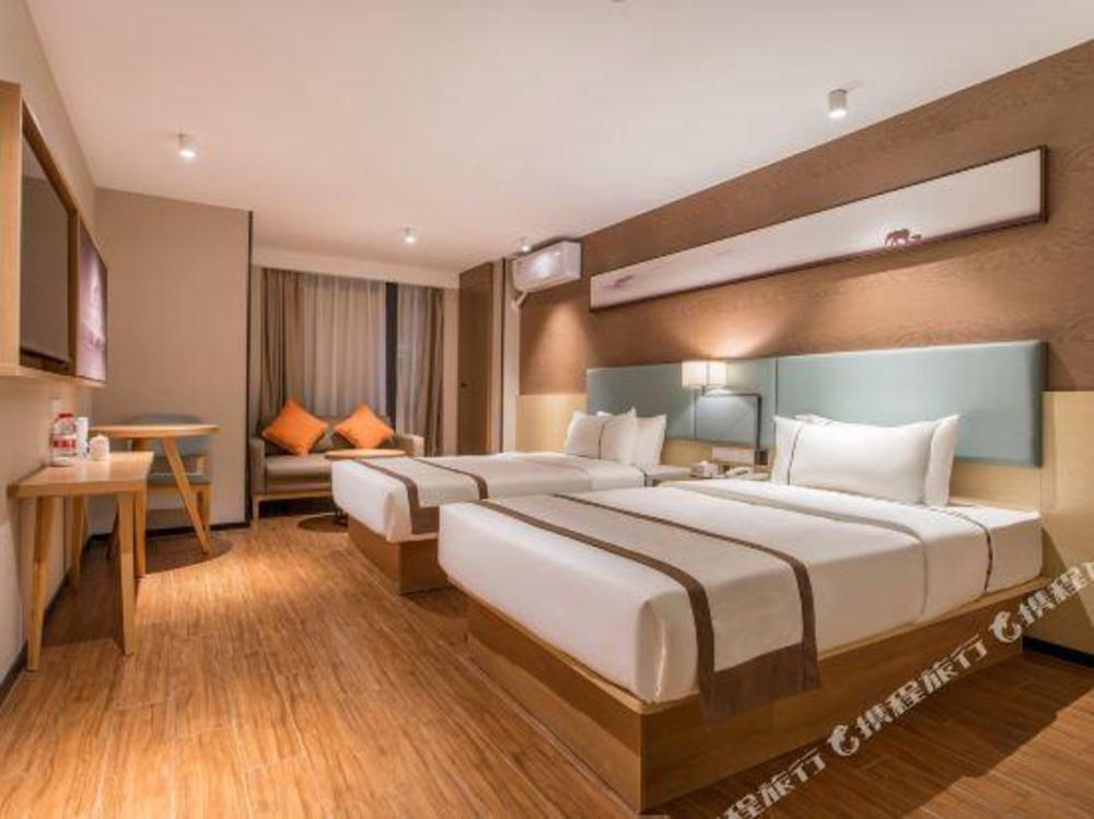 jtour inn nanning east railway station