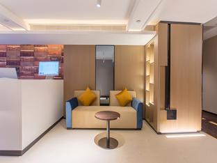jtour inn nanning east railway station
