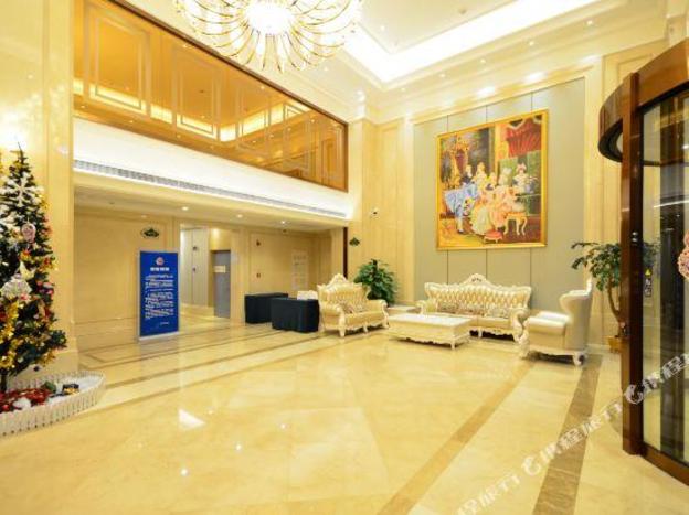 vienna international hotel wuhan guanggu zanglong island