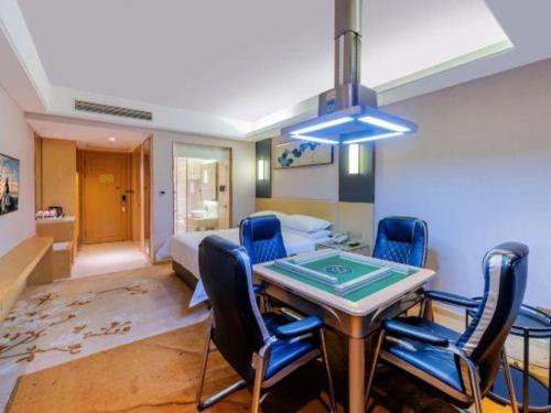 vienna hotel guangdong zhongshan xiaolan high speed railway station