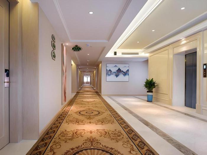 vienna hotel guangdong zhongshan xiaolan high speed railway station