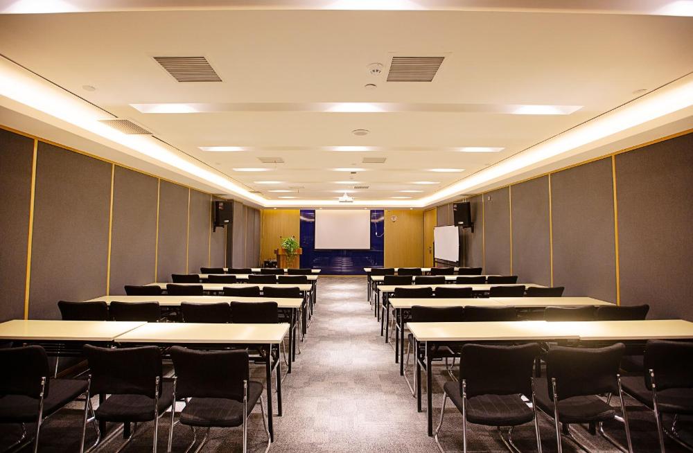 starway hotel zhengzhou high tech zone zhengzhou university