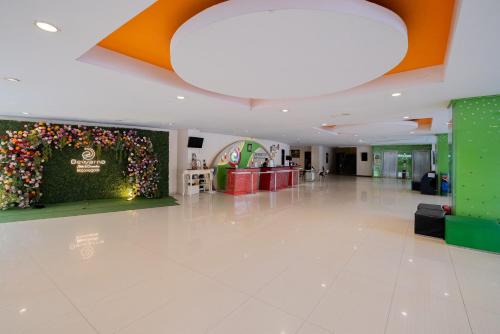 reddoorz premium jalan veteran bojonegoro