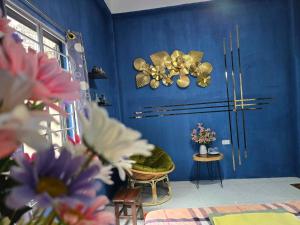 alley homestay