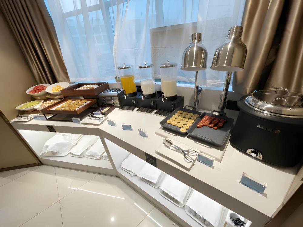 city comfort inn baoding railway station