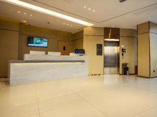 city comfort inn baoding railway station