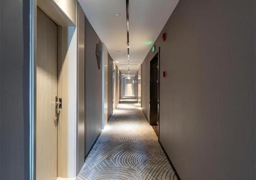 echarm hotel liuzhou liuyong road wanda plaza branch