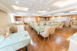 Vienna Hotel (Xinbai Plaza),,3 star