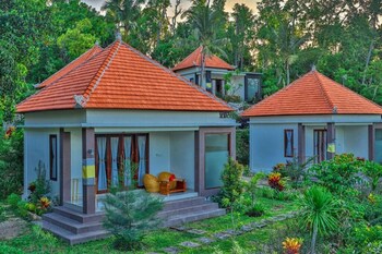 arya resort nusa penida