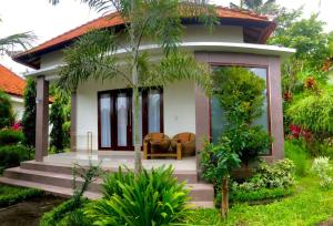 arya resort nusa penida