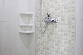 private and stylish 2br at gateway apartment ahmad yani cicadas