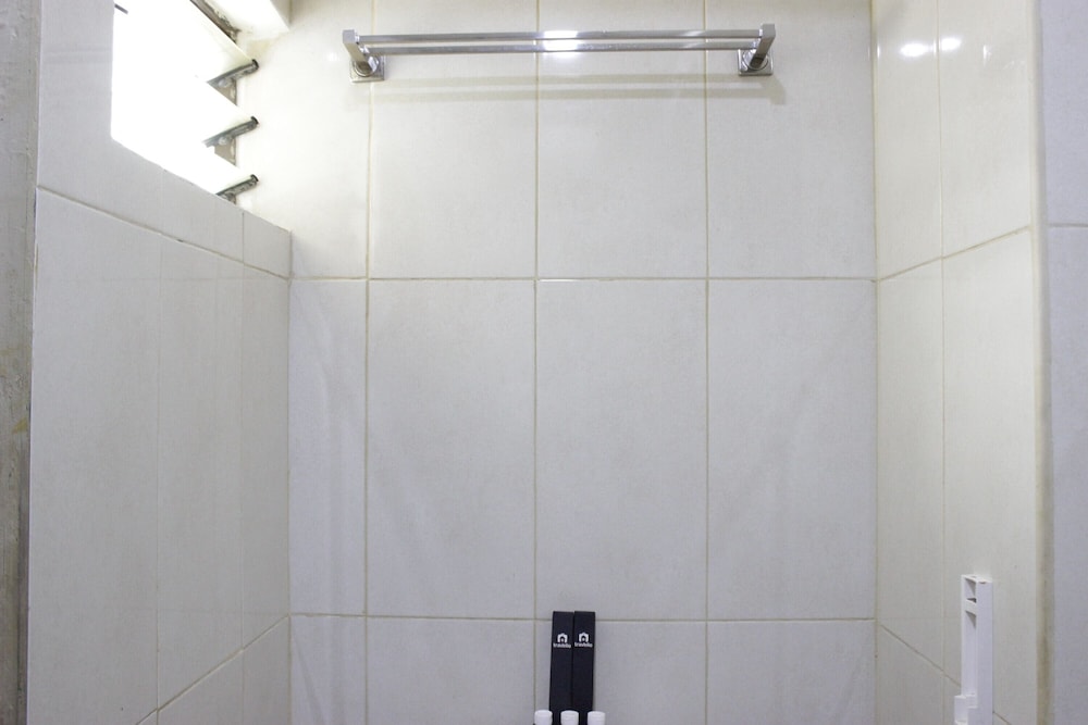 private and stylish 2br at gateway apartment ahmad yani cicadas