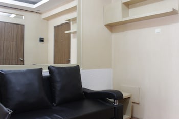 private and stylish 2br at gateway apartment ahmad yani cicadas