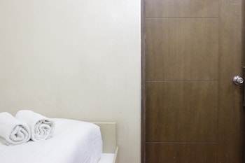 private and stylish 2br at gateway apartment ahmad yani cicadas