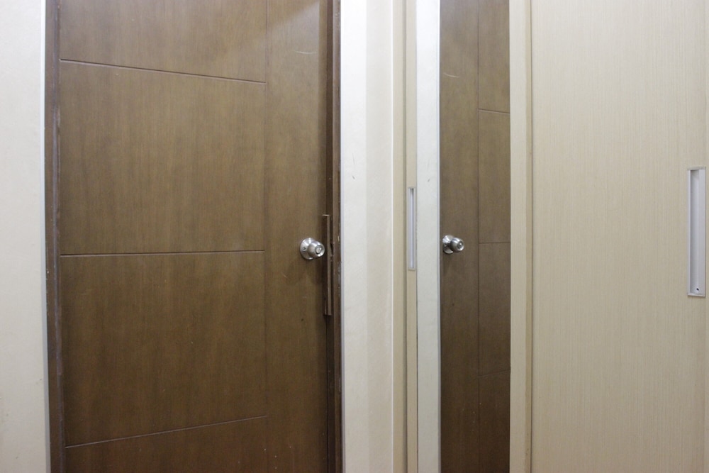 private and stylish 2br at gateway apartment ahmad yani cicadas