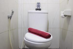 private and stylish 2br at gateway apartment ahmad yani cicadas