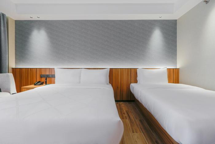 hotel casiana managed by enderun hotels