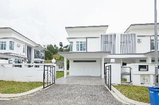 desaru arcadia villa by convergence