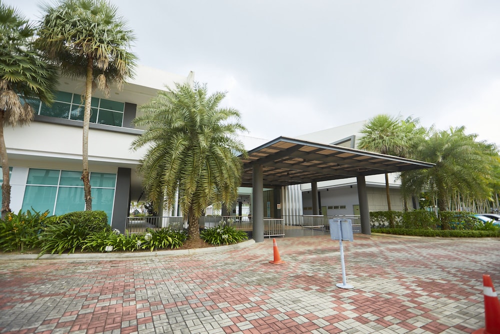 desaru arcadia villa by convergence