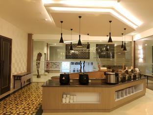 lynn hotel mojokerto