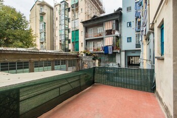 mm pozzo strada terrace apartment