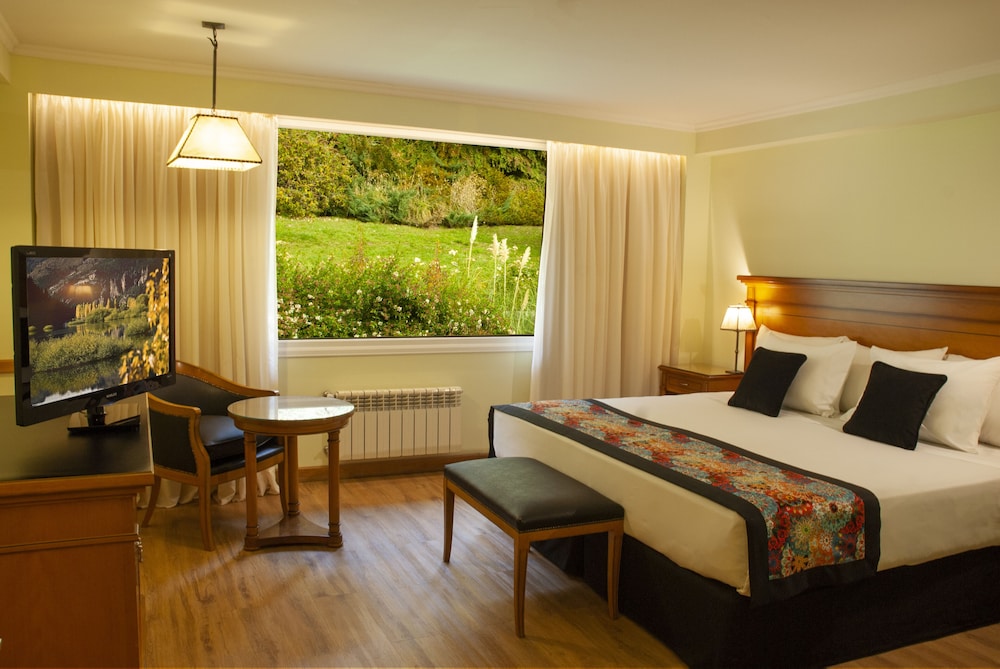 huinid bustillo hotel and spa