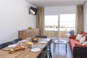 rv hotels apartamentos la pineda