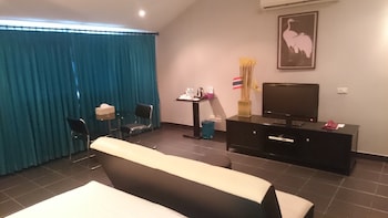 the venue residence and cabaret