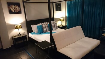 the venue residence and cabaret