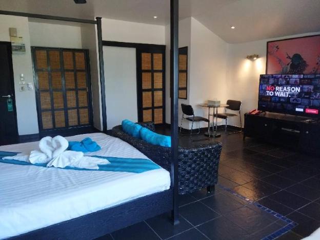 the venue residence and cabaret