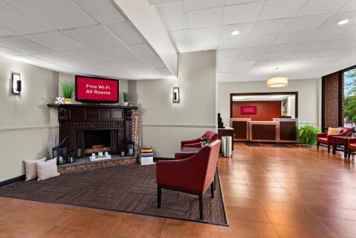 red roof inn norwich