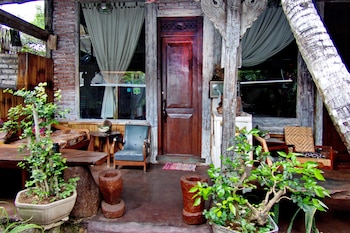 santhiku hotel villas yoga and spa