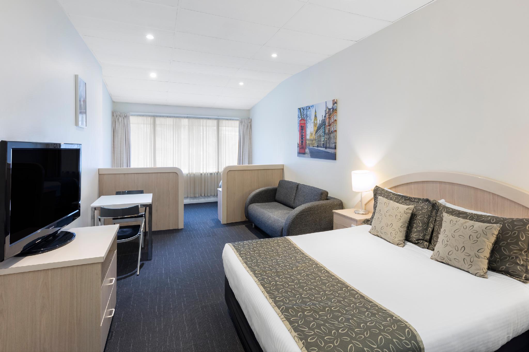 adelaide granada motor inn